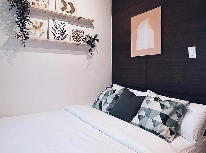 Apartamento Makati Cosy L Couples Families L 500mbps Wifi Manila
