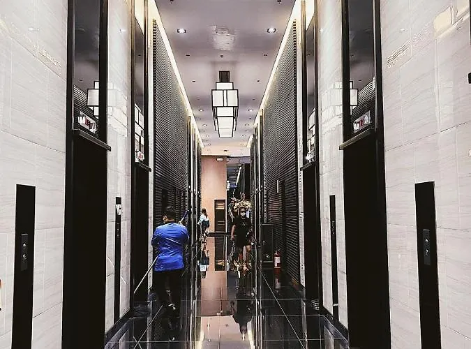 Makati Cosy L Couples Families L 500mbps Wifi